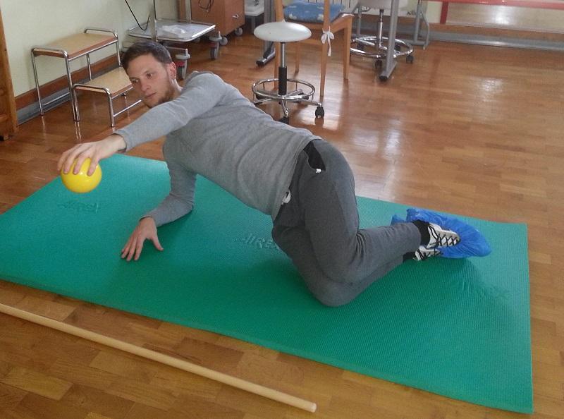 Preventivne-vaje-za-bolečine-v-krizu (8)